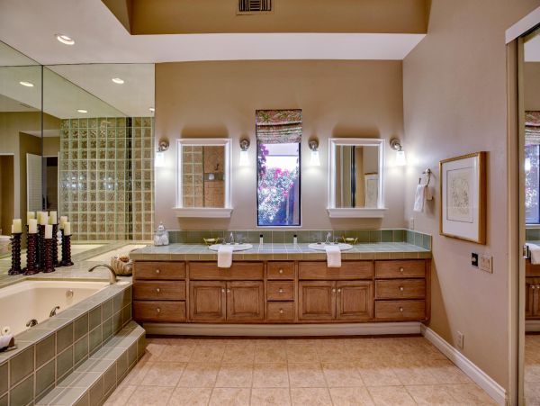 Palm Springs Home 948515