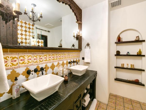 Palm Springs Home 948517