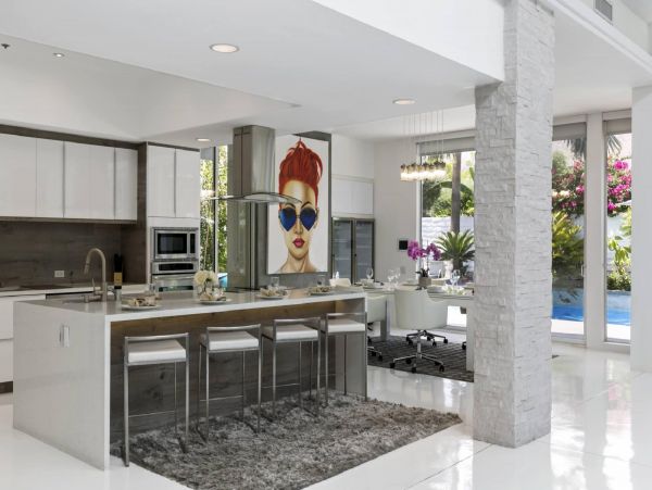 Palm Springs Home 948518