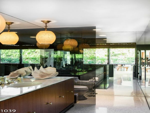 Palm Springs Home 948519