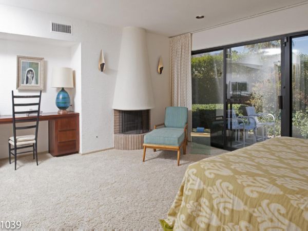 Palm Springs Home 948519