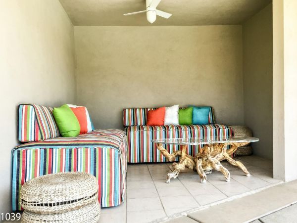 Palm Springs Home 948519