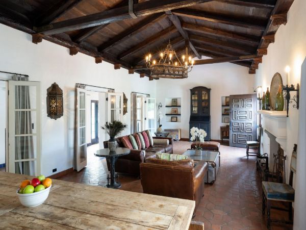 Palm Springs Home 948521