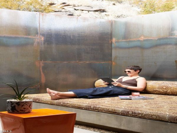Palm Springs Home 948522