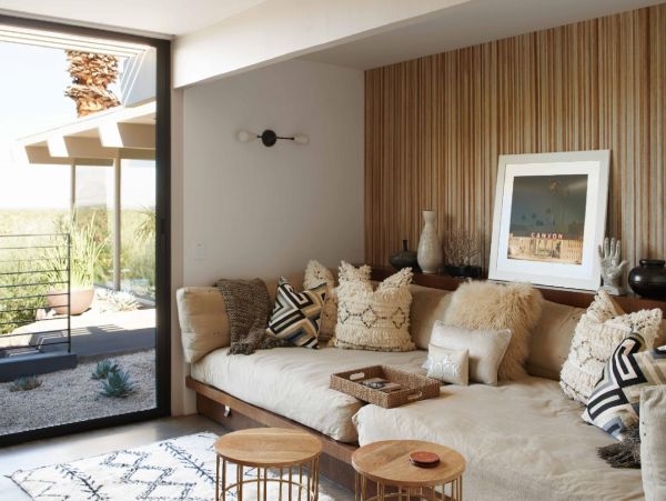 Palm Springs Home 948522
