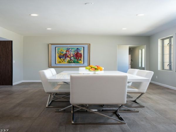 Palm Springs Home 948523