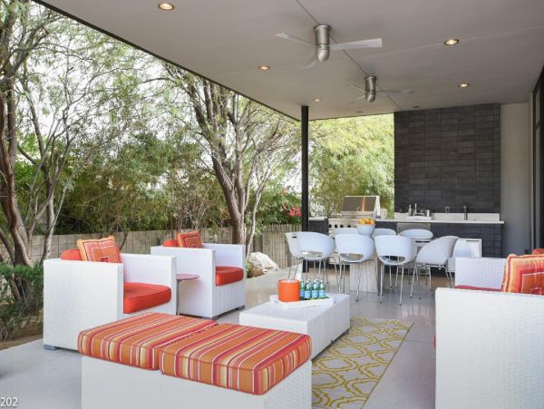 Palm Springs Home 948524