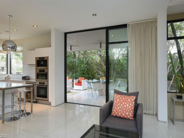 Palm Springs Home 948524