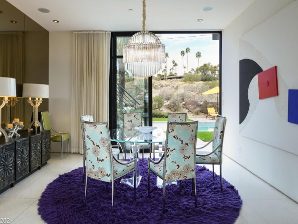 Palm Springs Home 948524