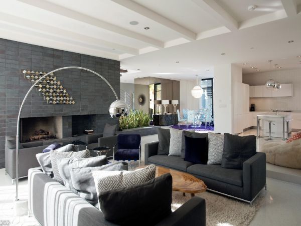Palm Springs Home 948524