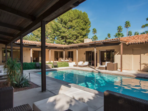Luxurious Oasis in Palm Springs