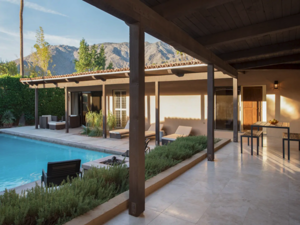 Luxurious Oasis in Palm Springs