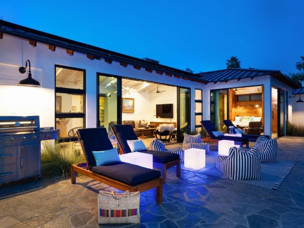 Palm Springs Home 948526