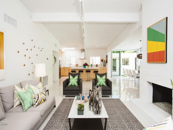Palm Springs Home 948527