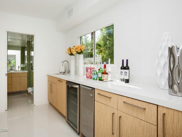 Palm Springs Home 948527