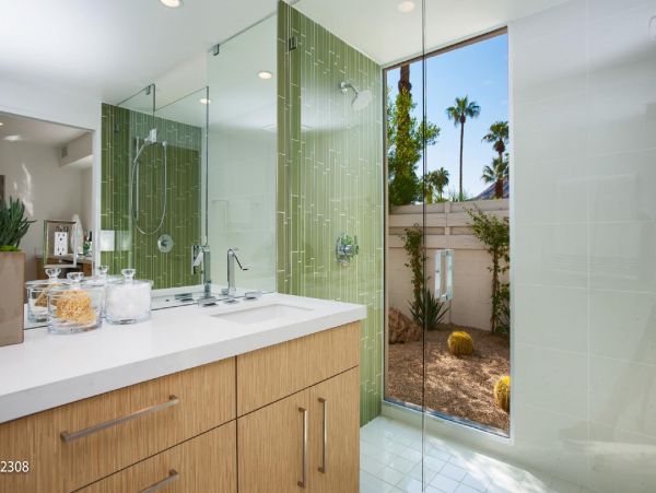 Palm Springs Home 948527