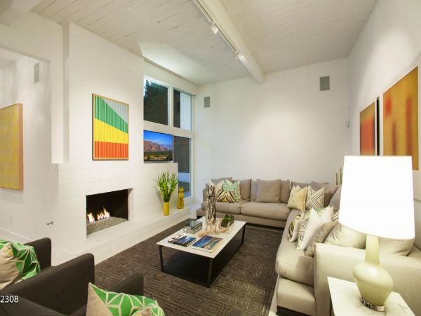 Palm Springs Home 948527