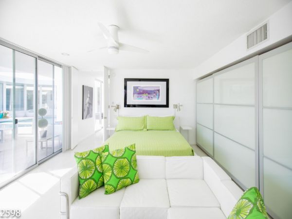 Palm Springs Home 948528