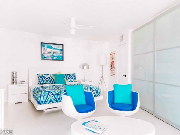Palm Springs Home 948528