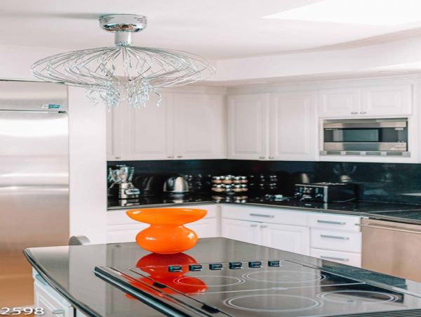 Palm Springs Home 948528