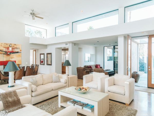 Palm Springs Home 948530