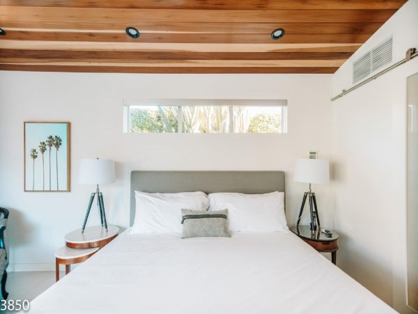 Palm Springs Home 948532
