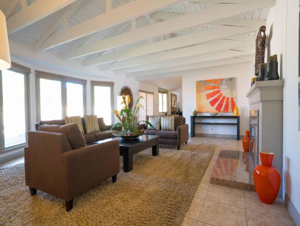 Palm Springs Home 948534