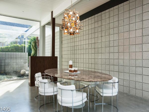 Palm Springs Home 948535
