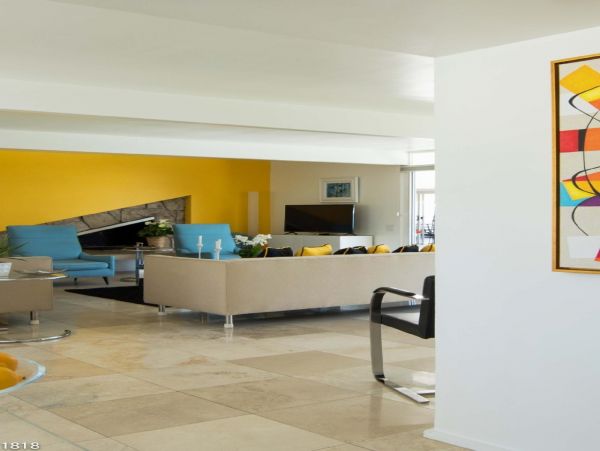 Palm Springs Home 948536