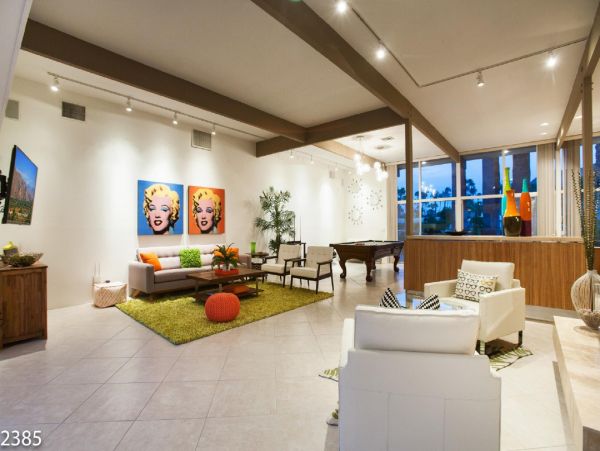 Palm Springs Home 948540