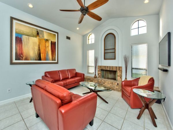 Naples Vacation Accommodation with Private Spa Sleeps 6