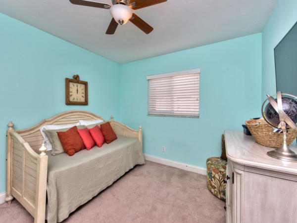 Naples Vacation Rental Home with Private Pool Sleeps 6