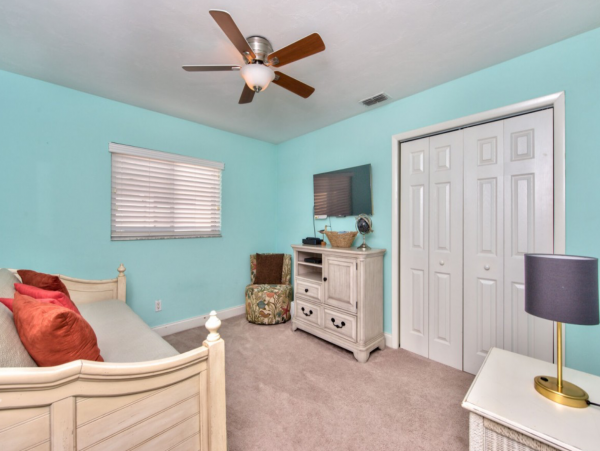 Naples Vacation Rental Home with Private Pool Sleeps 6