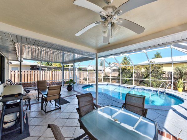 Naples Vacation Rental Home with Private Pool Sleeps 6