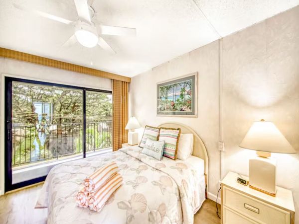 Oceanfront Vacation Condo in Lahaina with Amazing Views