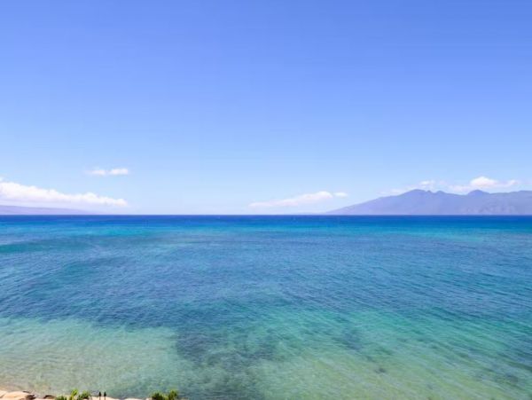 Oceanfront Vacation Condo in Lahaina with Amazing Views