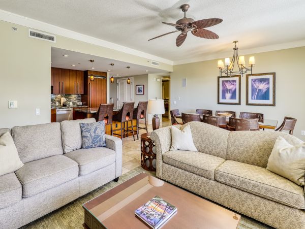 LAHAINA 3 BEDROOM BEACHFRONT CONDO