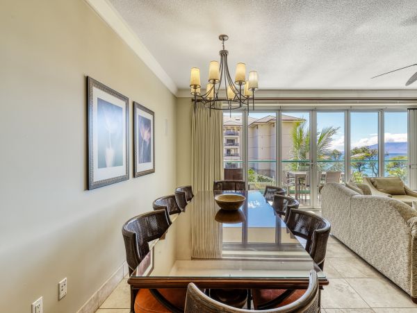 LAHAINA 3 BEDROOM BEACHFRONT CONDO