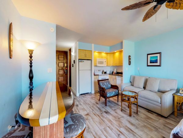 Studio Beachside Maui Rental NEW ARRIVAL.