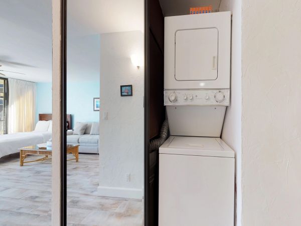 Studio Beachside Maui Rental NEW ARRIVAL.
