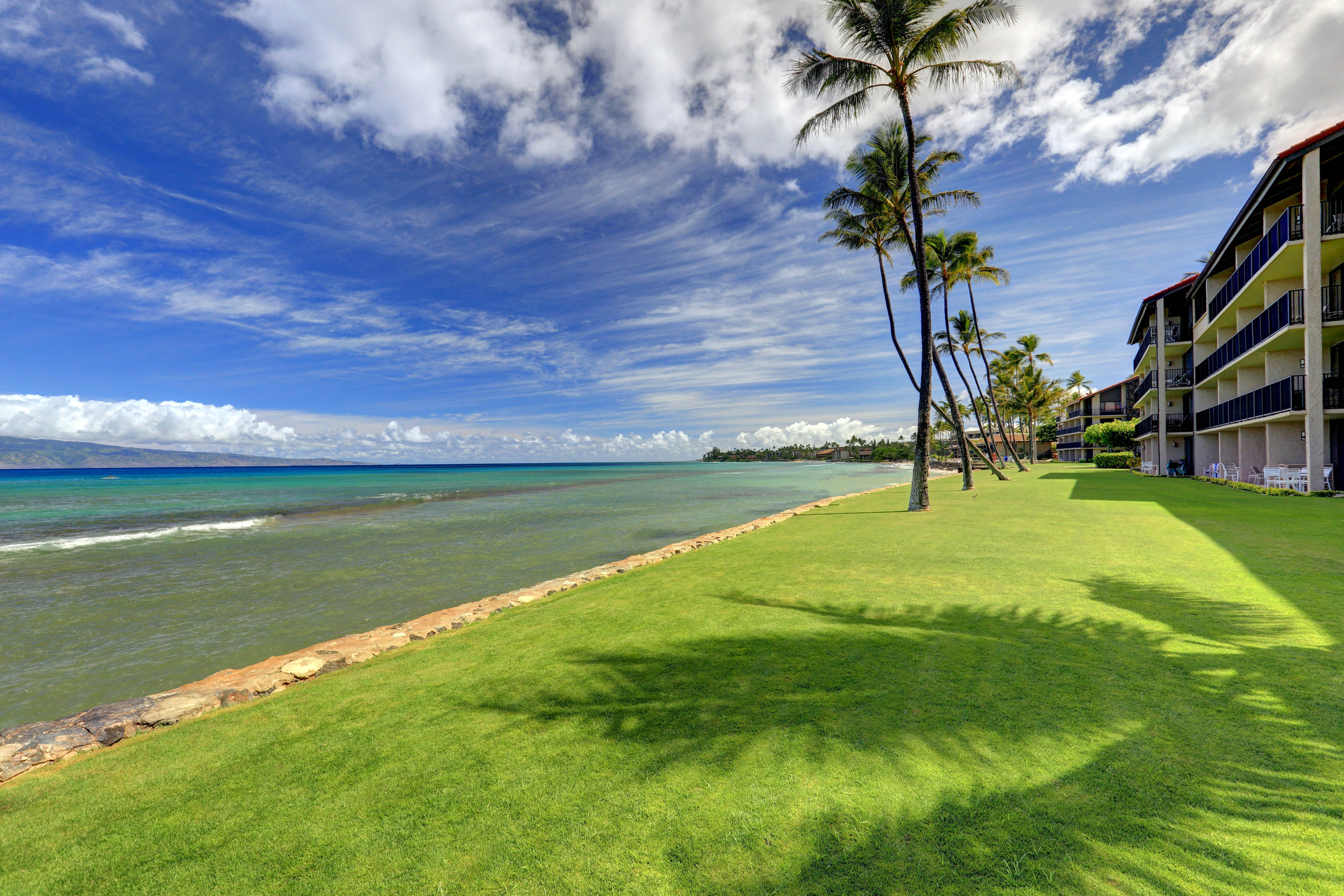 Studio Beachside Maui Rental NEW ARRIVAL.