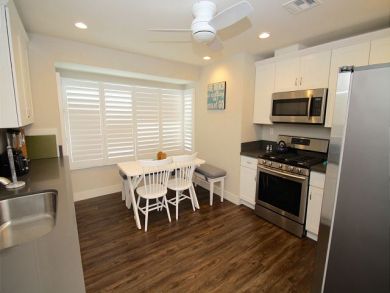 Steps From the Beach Oceanside Vacation Rentals