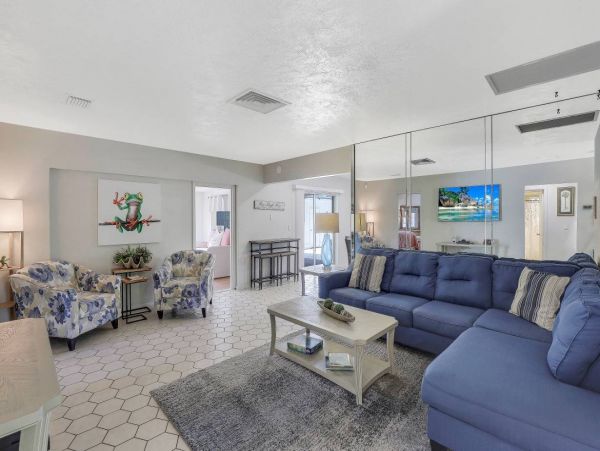 Charming Waterfront Marco Island Rental Home