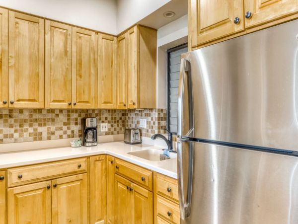 Lahaina Vacation Condo With Communal Pool & Tennis Court