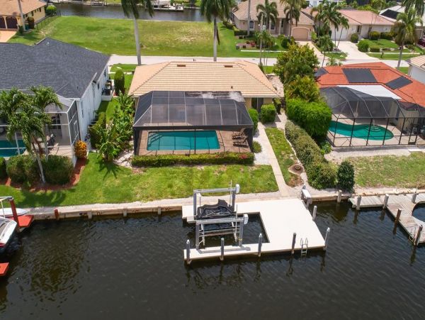 Marco Island Waterfront Home Sleeps 6 Guests