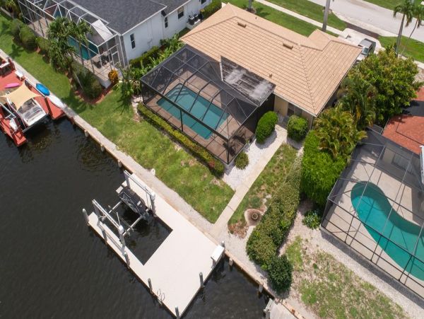 Marco Island Waterfront Home Sleeps 6 Guests
