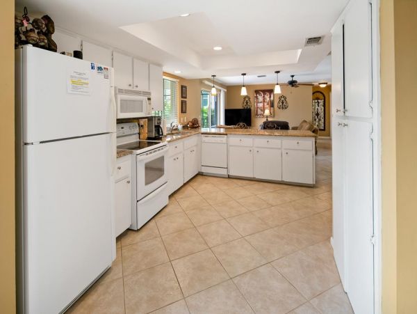 Marco Island Waterfront Home Sleeps 6 Guests