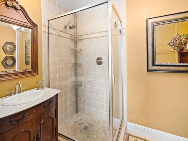 Marco Island Waterfront Home Sleeps 6 Guests