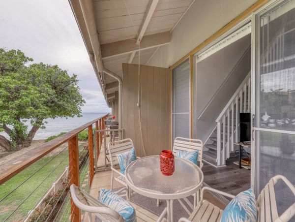 One Bedroom Plus Loft Vacation Condo in Lahaina