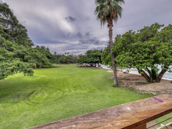 One Bedroom Plus Loft Vacation Condo in Lahaina